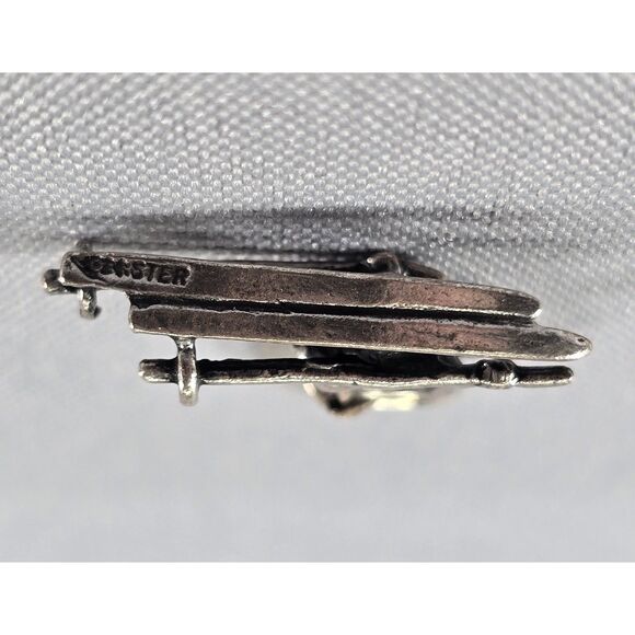 Vintage Charm Bracelet Downhill Skier Charm Gatlinburg Tennessee Maisels Trading - Picture 4 of 4